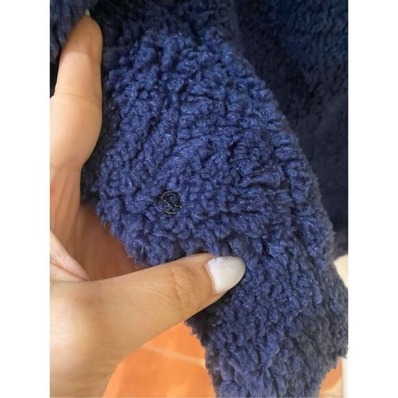 NWT Lululemon Warmth Restore Long Pullover Size 8 Night Sea - Picture 7 of 8